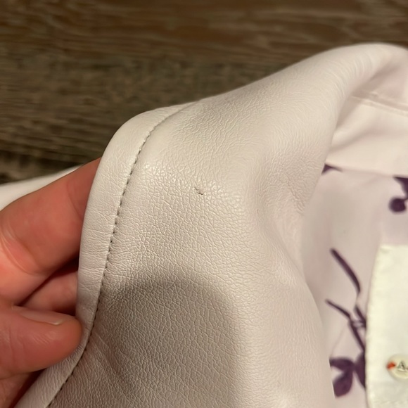 🟪NWT Anthropologie Lavender purple faux leather blazer xs - Picture 6 of 14